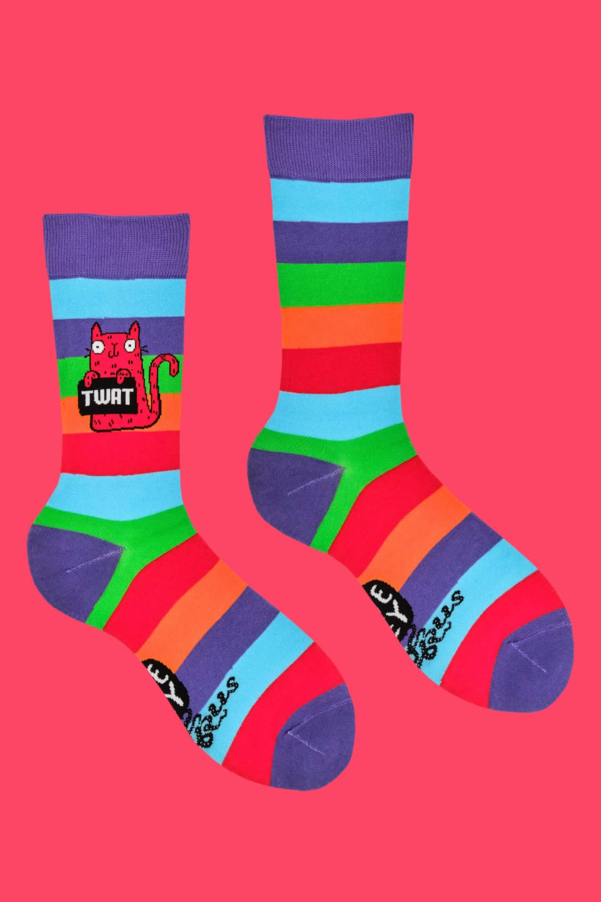 Sassy Cat Twat Socks lagt fladt på pink baggrund