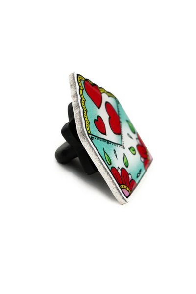 Love Note Pin set fra siden med gummilukning