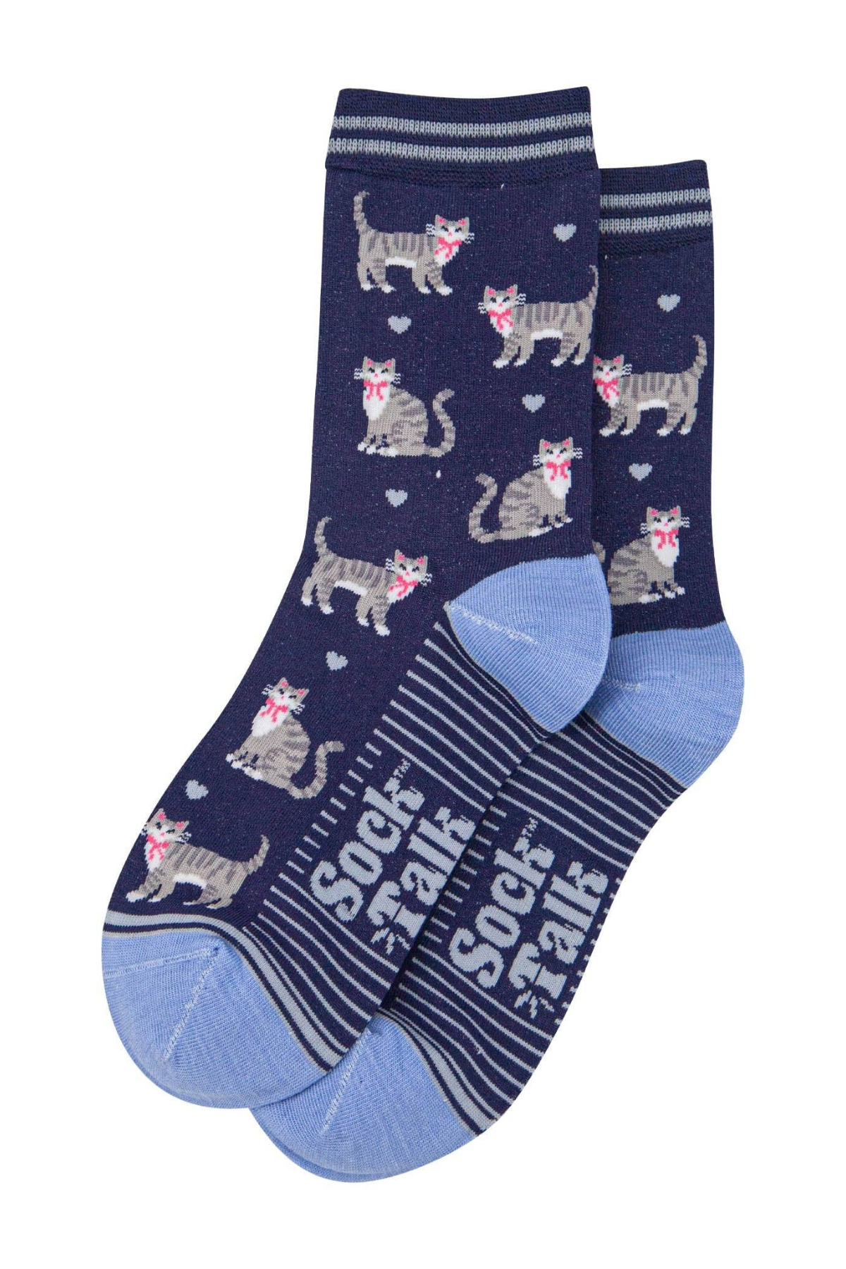 Meow Magic bambusstrømper fra Sock Talk lagt fladt med katteprint.
