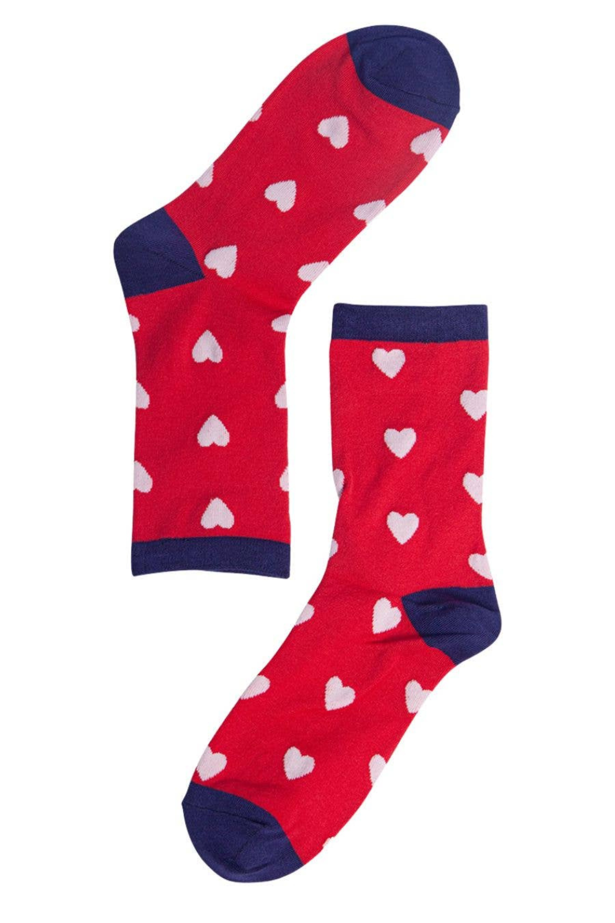 Love Hearts bambusstrømper fra Sock Talk lagt fladt med hjerteprint.