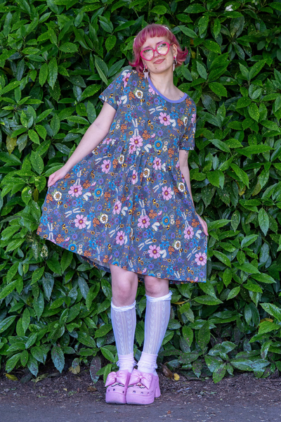 Jersey Kjole med blomsterprint - Cottagecore Oversized Smock Dress