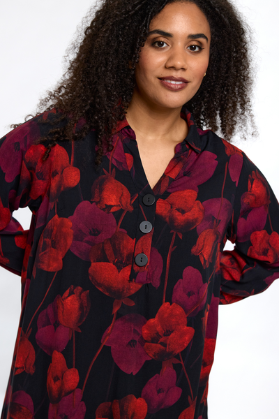 5) Gunda Kjole med Blomsterprint