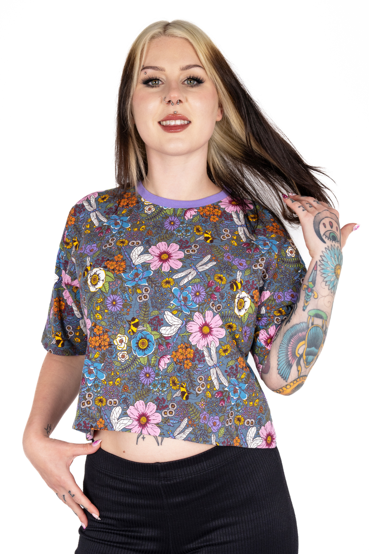 Kort Boxy T-shirt med blomsterprint -  Cottagecore Cropped Boxy Tee