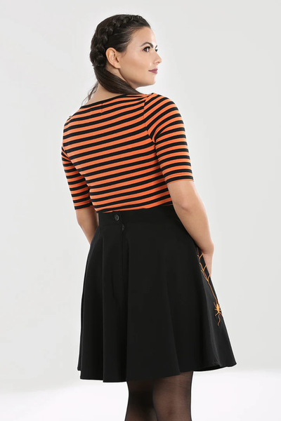 Warlock Top Orange/Sort – Strækbar stribet bluse med sweetheart-udskæring