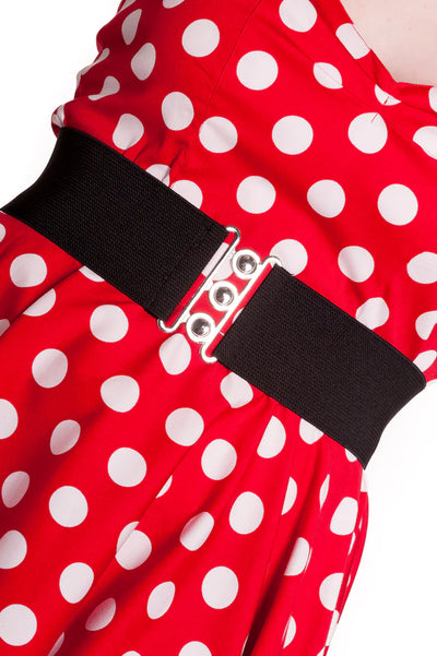 Hell Bunny Retro Belt i sort, stylet med rød kjole med hvide prikker