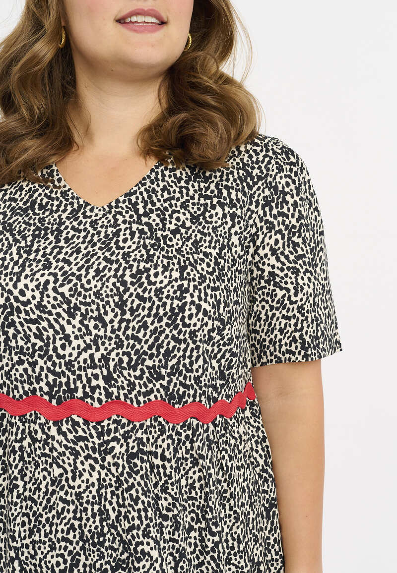 Villemo Midi Kjole Leopard
