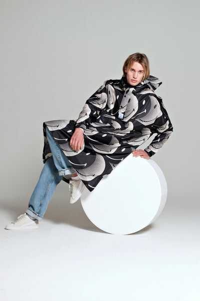 RegnPoncho  Half moon Smiley Sort/hvid