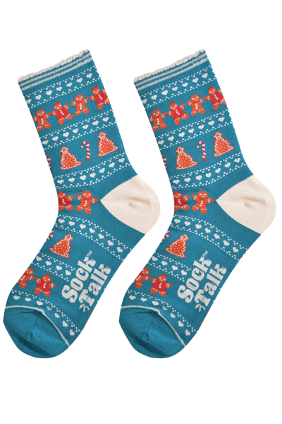 Julet strømpepar med Fair Isle mønster og gingerbread print