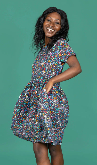 Oversized Jerseykjole Boogie Bones Sort/Multifarvet