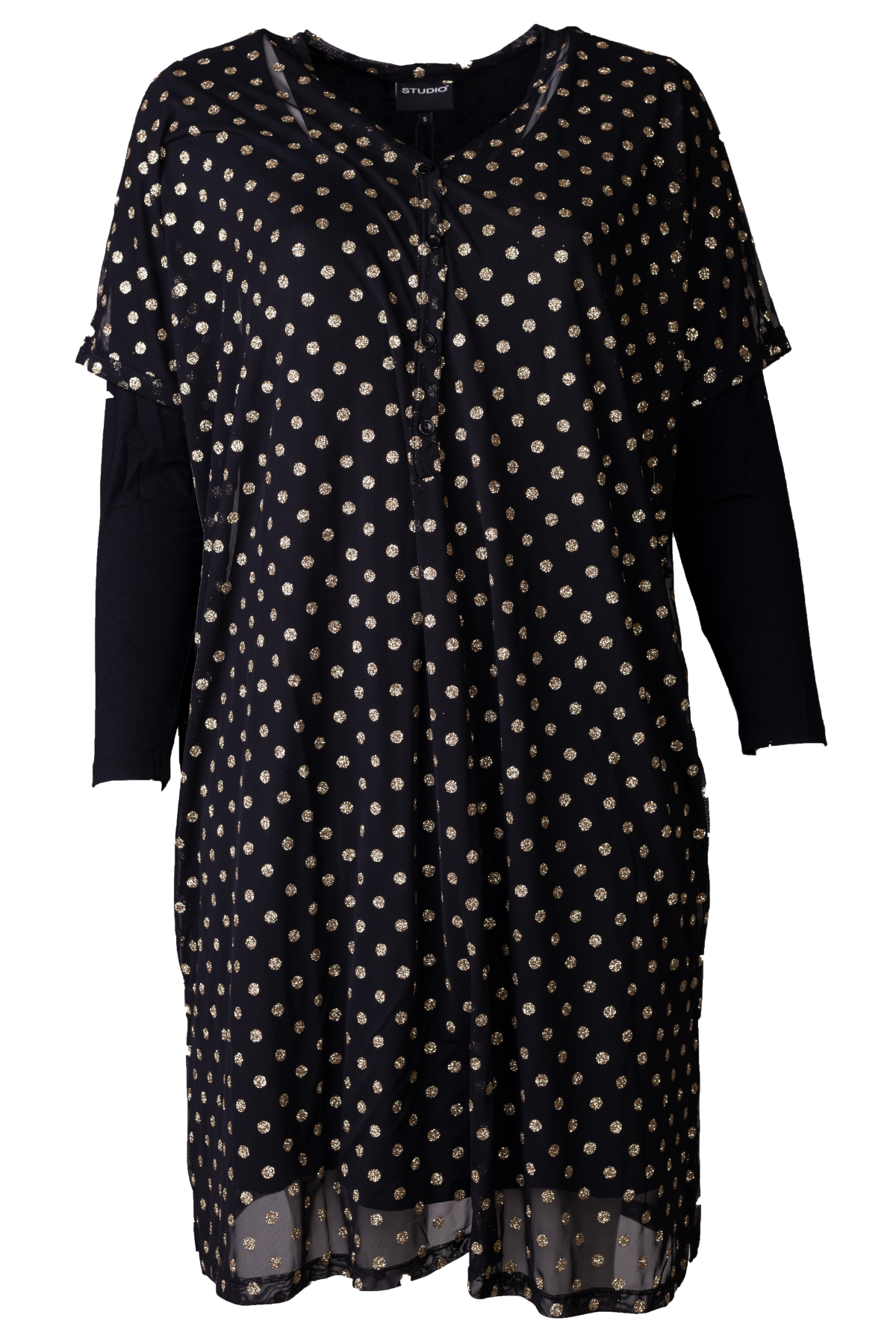 STUDIO Alma Dress set forfra uden model, sort mesh med guldprint.